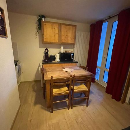 Petit Appartement Labellise Les 2 Alpes Residence Arc En Ciel Telesiege Petite Aiguille Les Deux Alpes Luaran gambar