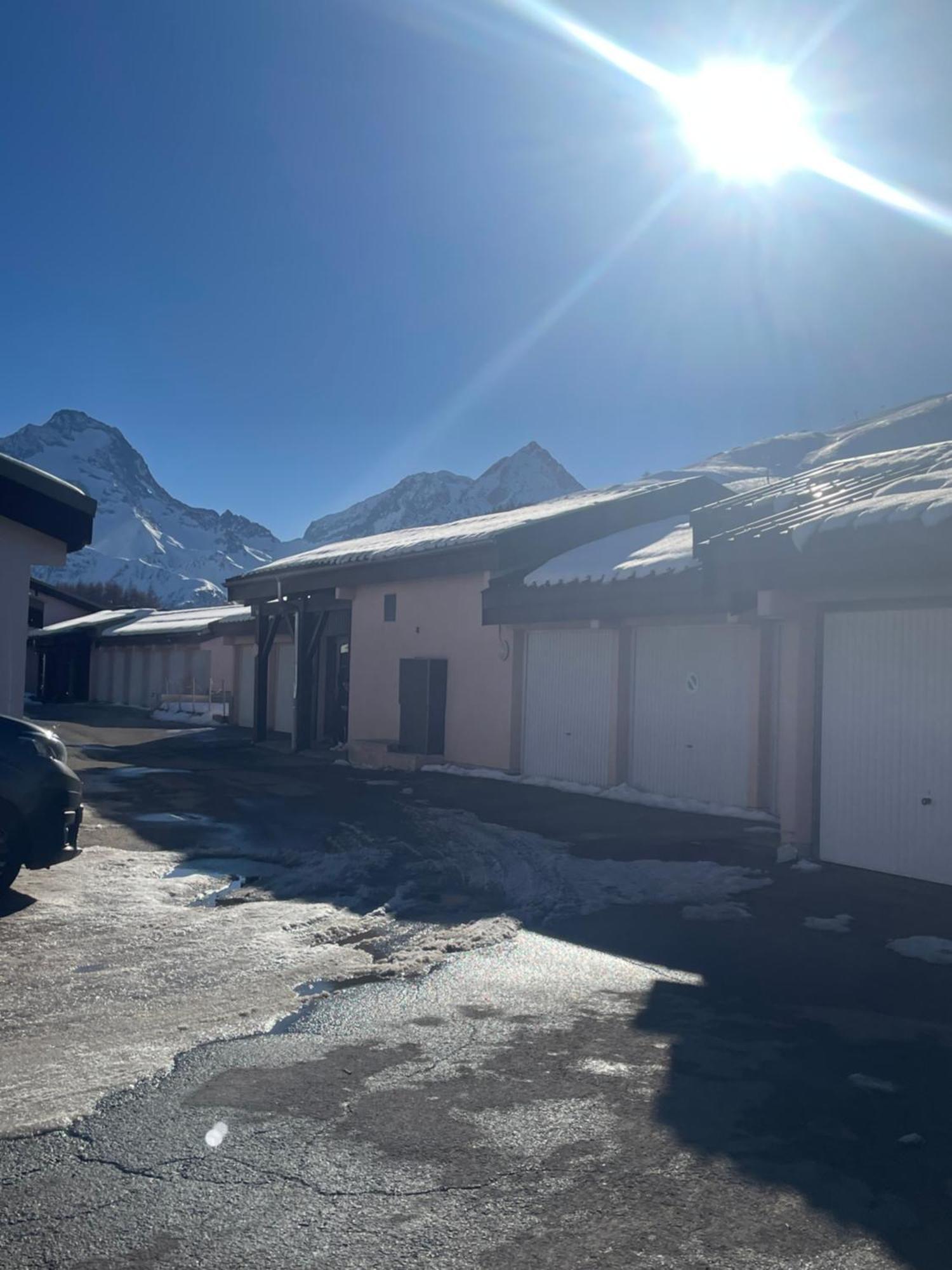 Petit Appartement Labellise Les 2 Alpes Residence Arc En Ciel Telesiege Petite Aiguille Les Deux Alpes Luaran gambar