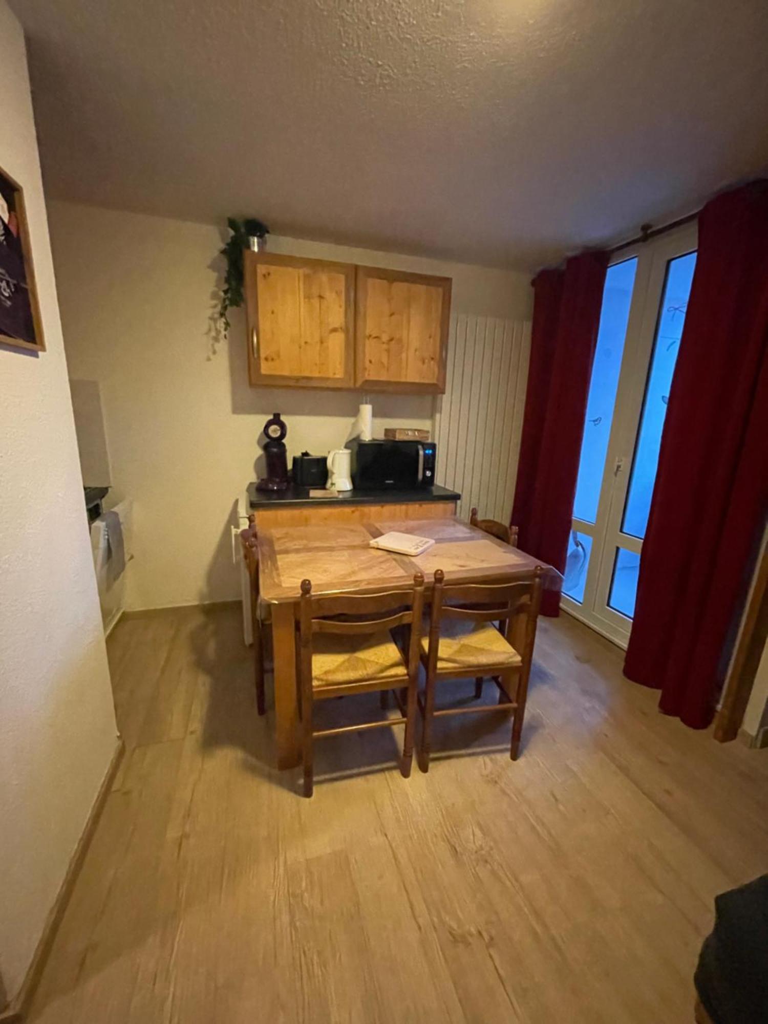 Petit Appartement Labellise Les 2 Alpes Residence Arc En Ciel Telesiege Petite Aiguille Les Deux Alpes Luaran gambar